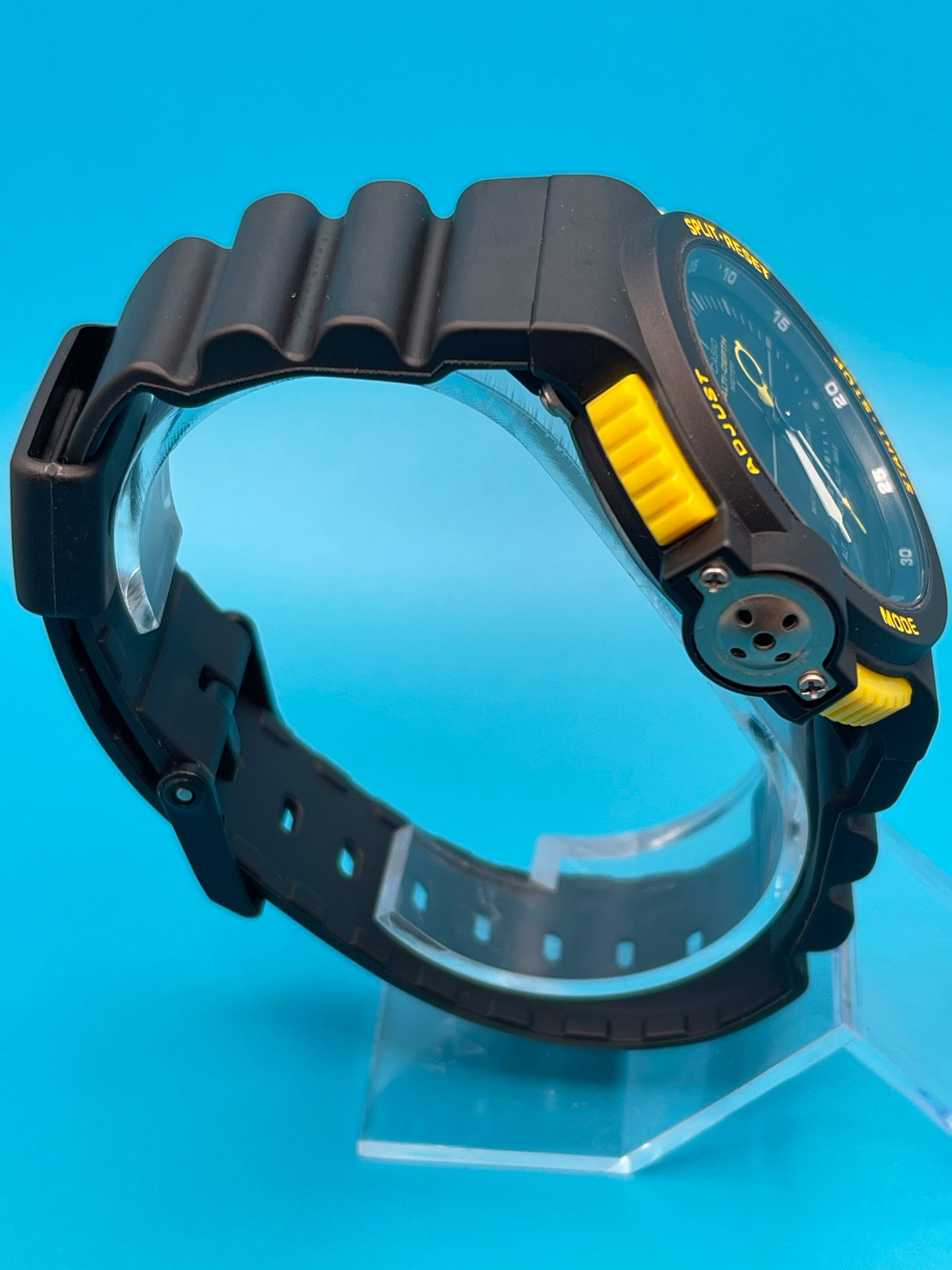 1992 Casio ARW-320 Japan Divers watch