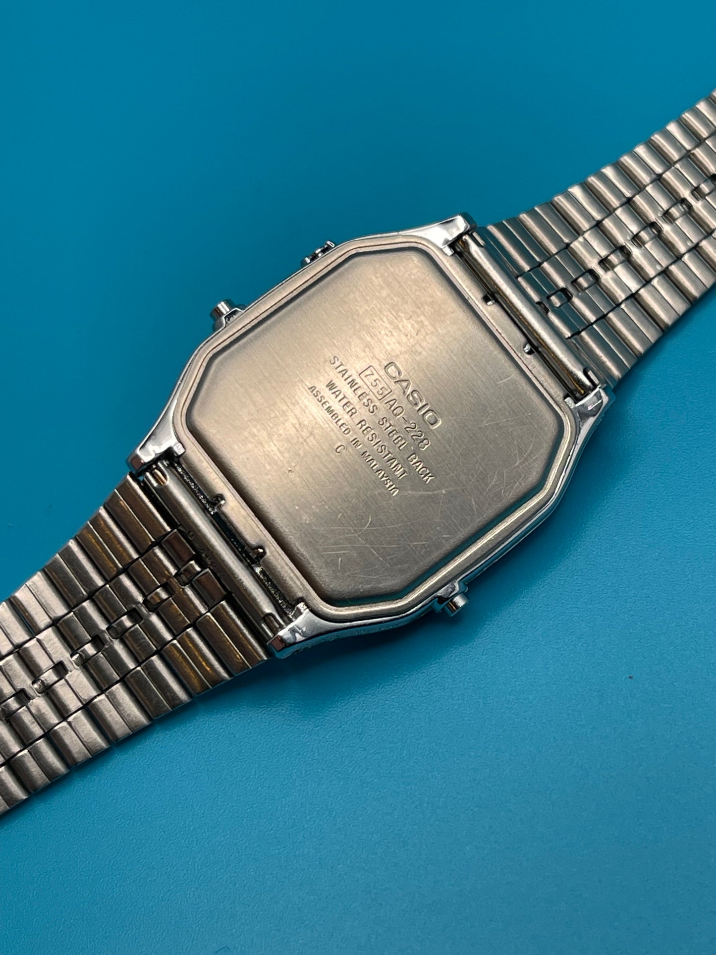 Casio AQ-220