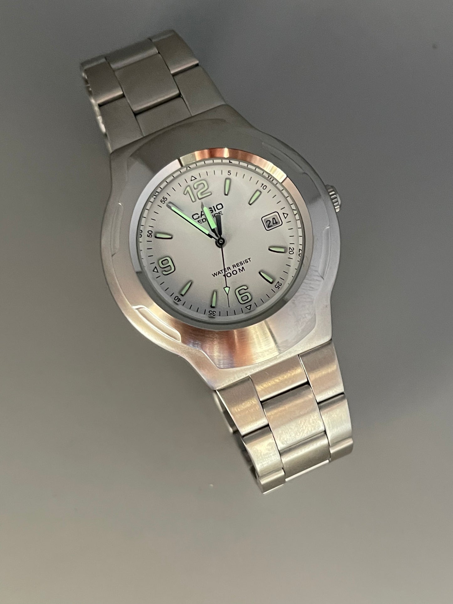 CASIO EDIFICE 100M NEW OLD STOCK