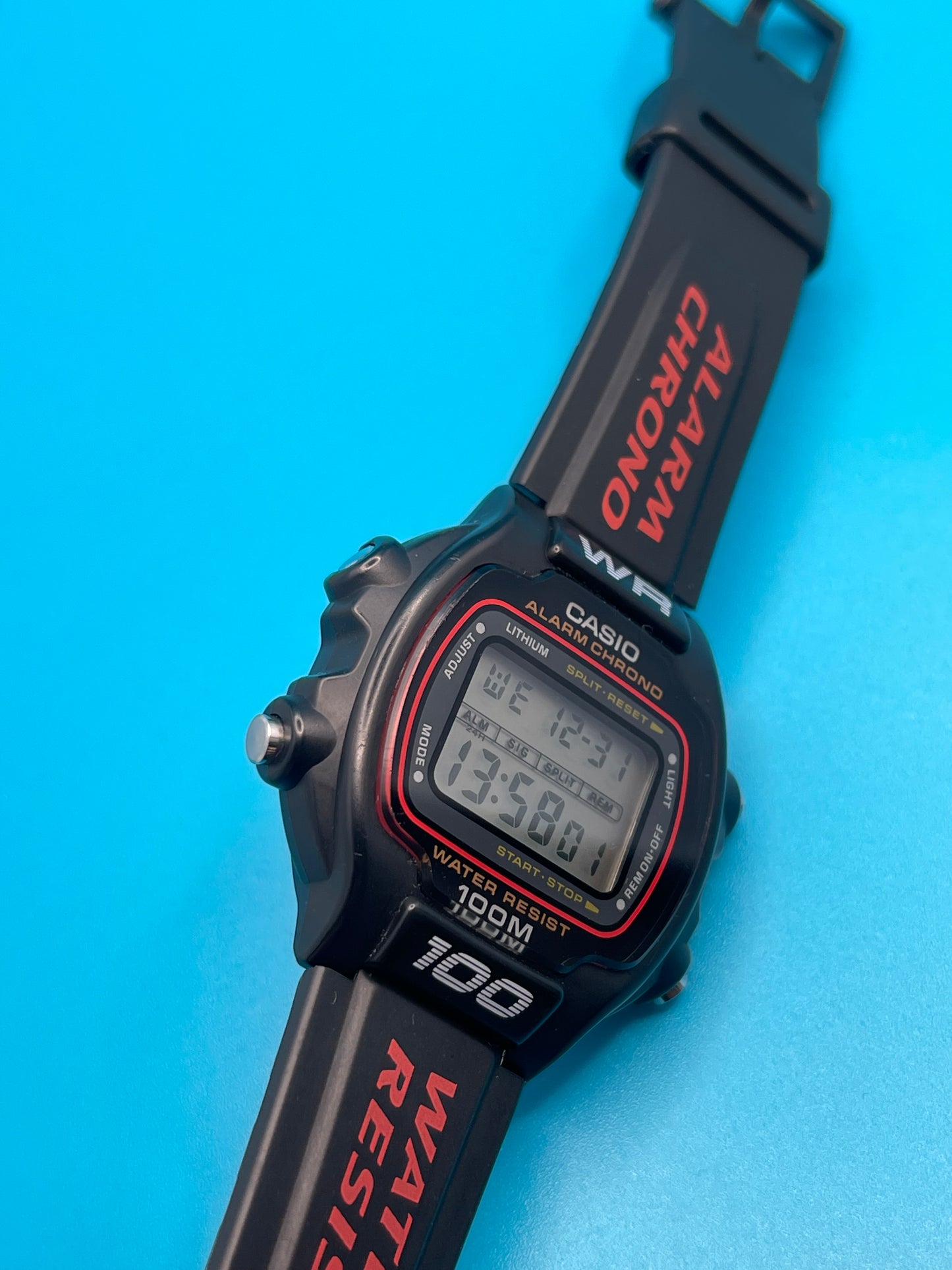 Casio W-726