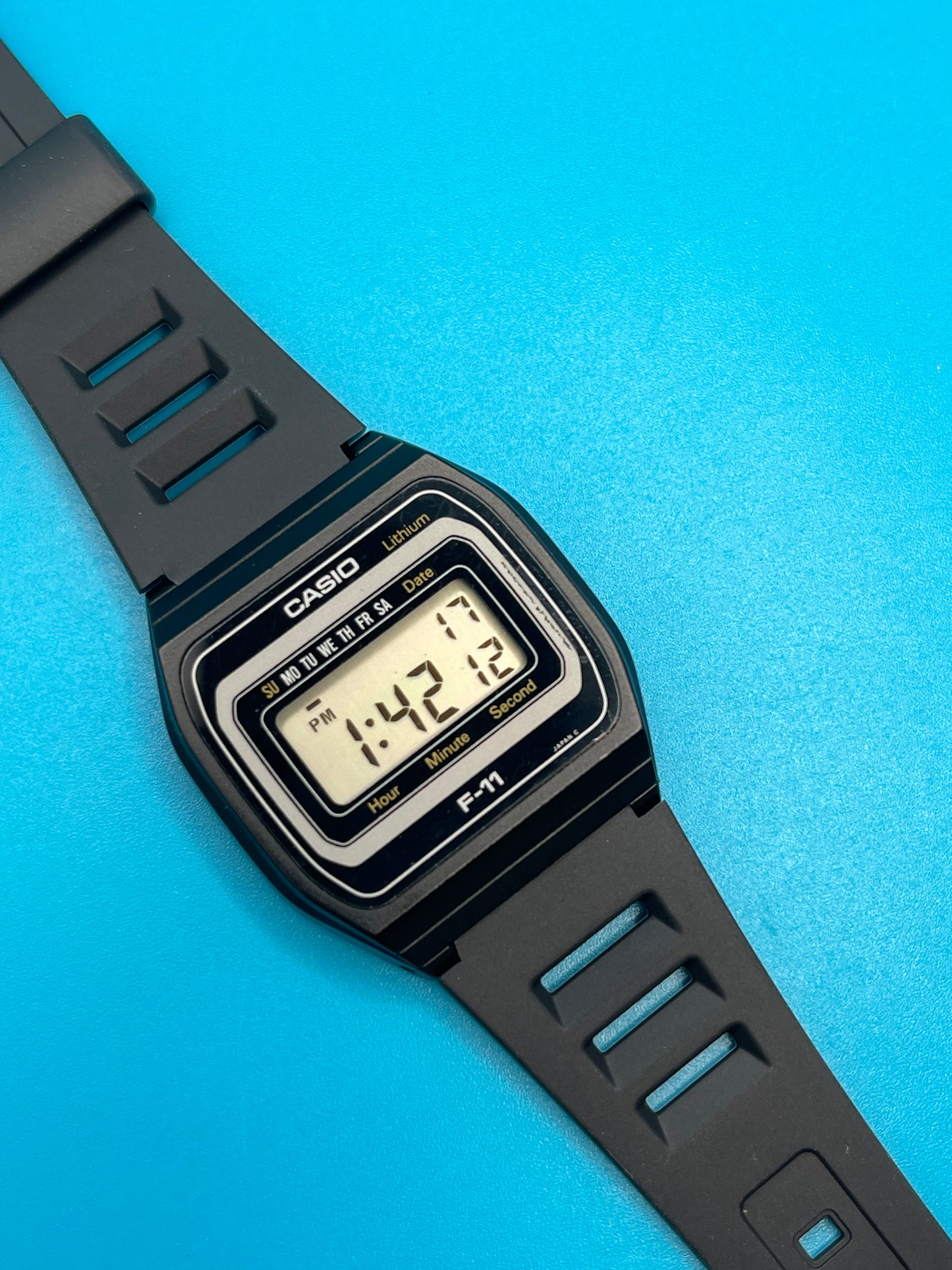 1982 Casio F-11