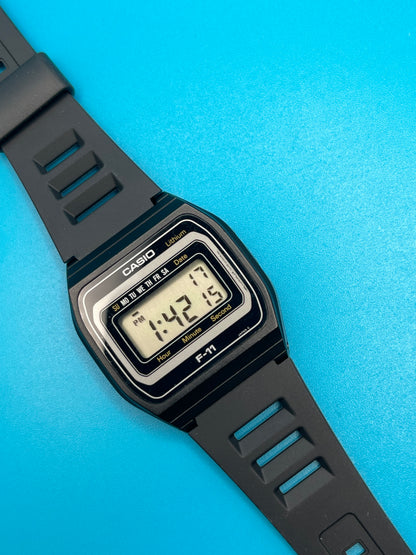 1982 Casio F-11