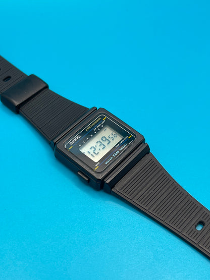 1984 Casio W-11 New old stock