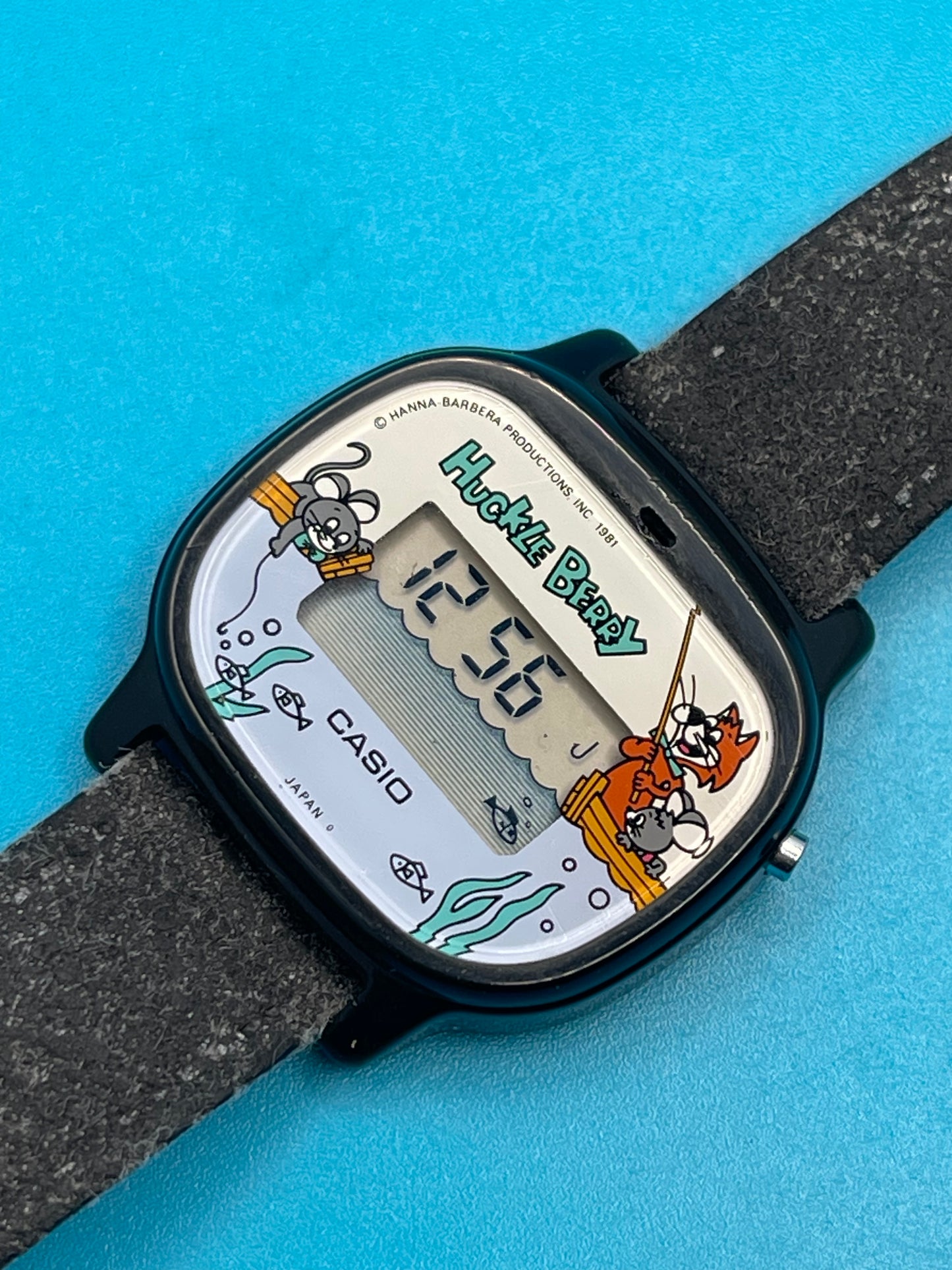 1982 Casio AG-20 Game watch. Mega rare Huckle Berry Hanna Barbera