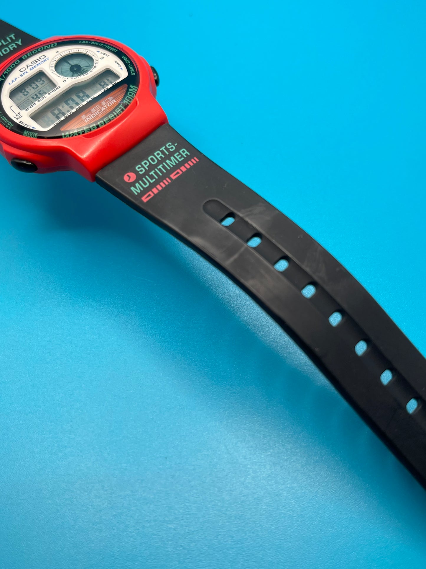 1993 Casio LED-10 Red case