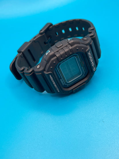 1992 Casio G-Shock DW-6800 New Old Stock