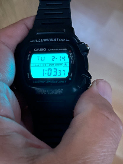 Casio W-740