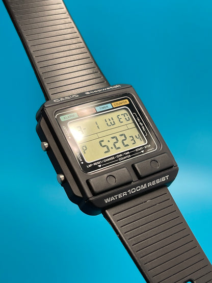 1984 Casio W-500 with original band