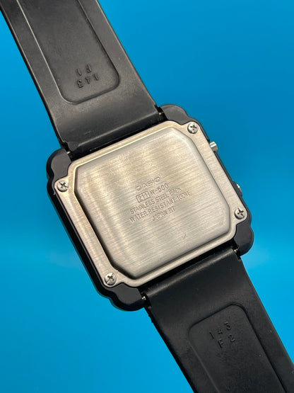 1984 Casio W-500 with original band