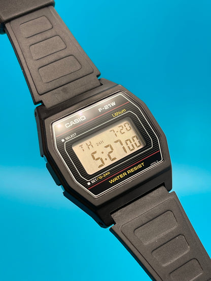 1984 Casio F-21 unused in its original box (RARE FIND)