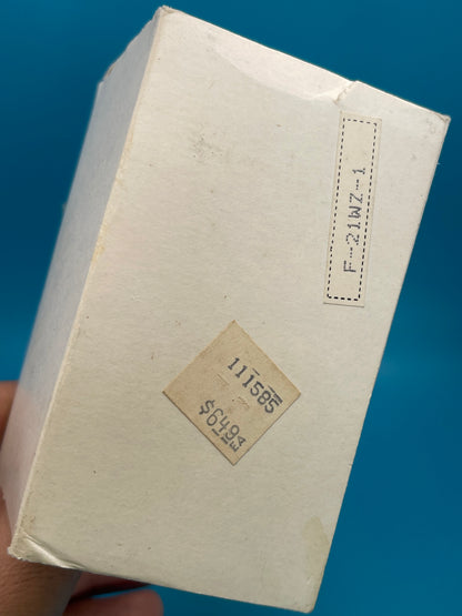 1984 Casio F-21 unused in its original box (RARE FIND)