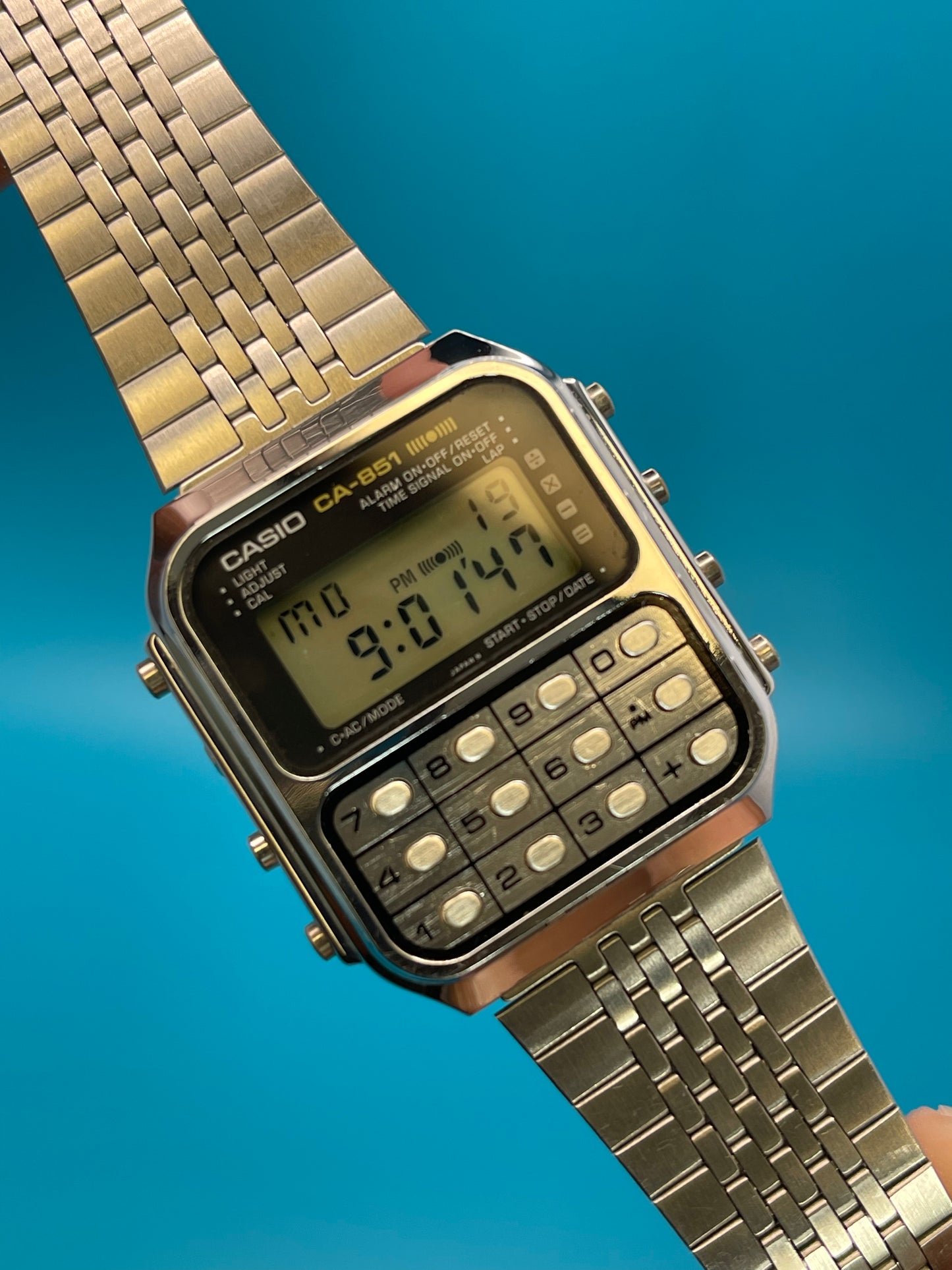 1981 Casio CA-851 with game