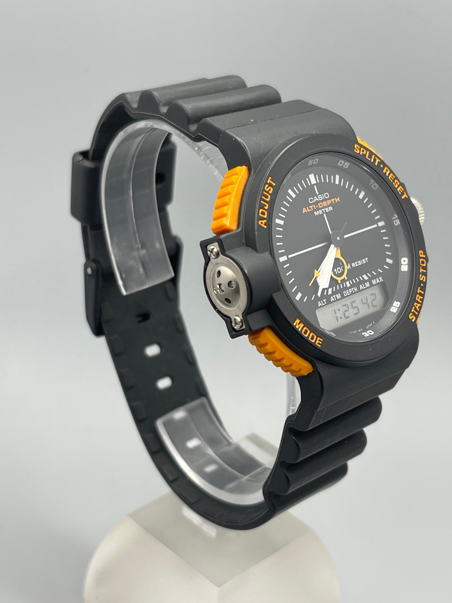 1990 Casio ARW-320 NEW OLD STOCK