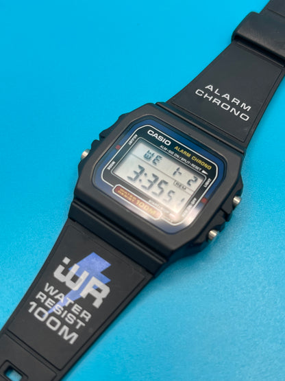1985 Casio W-721 Japan