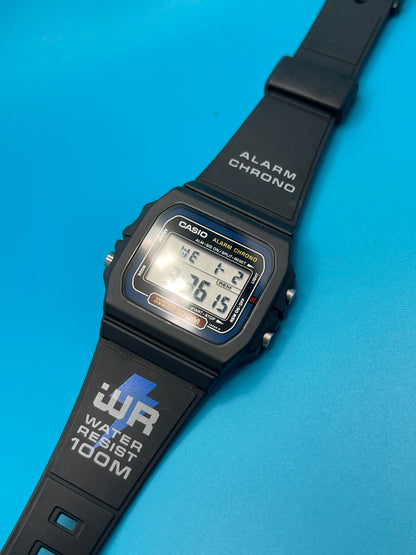 1985 Casio W-721 Japan