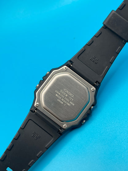 1985 Casio W-721 Japan