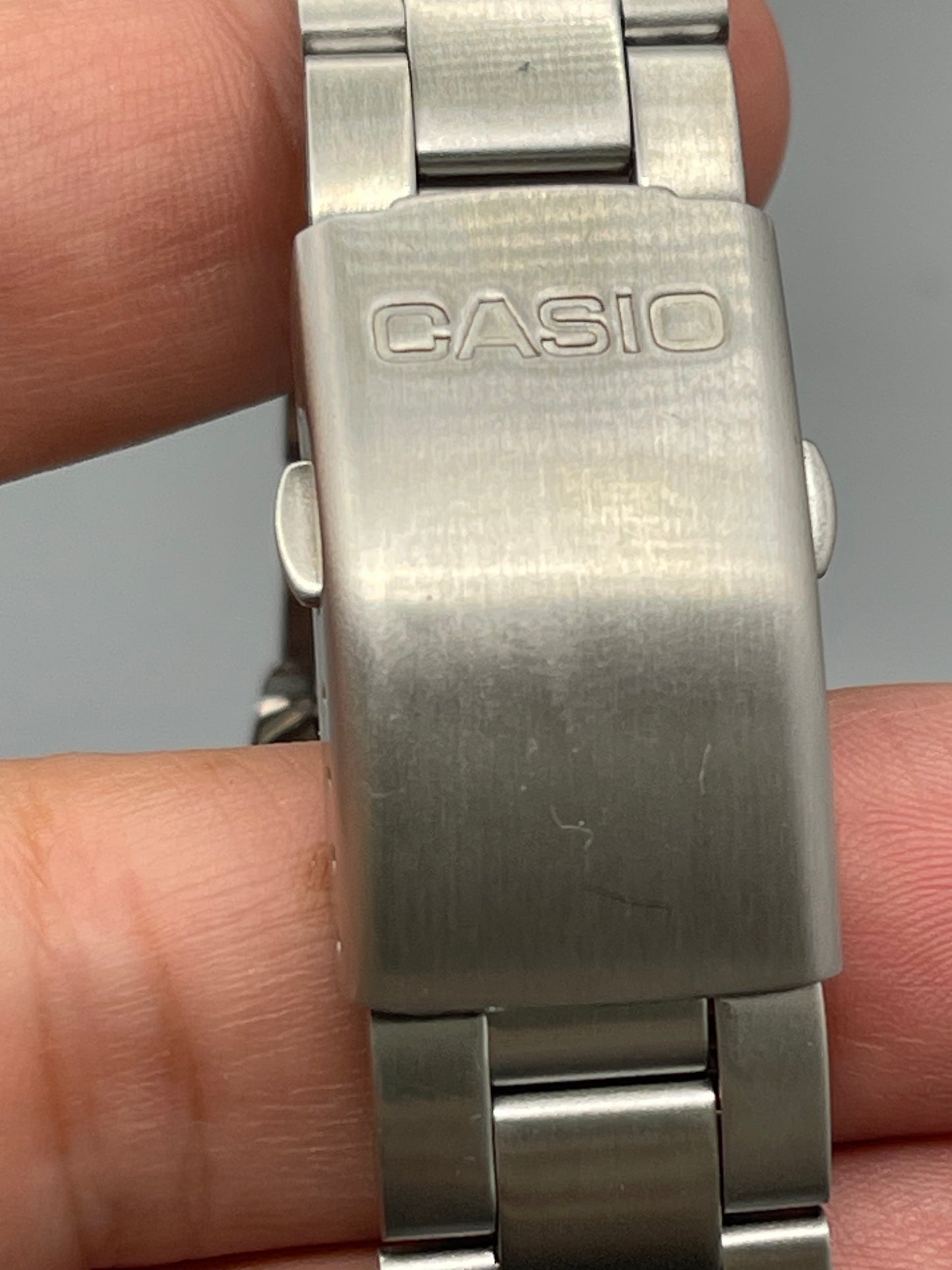 CASIO EDIFICE 100M NEW OLD STOCK