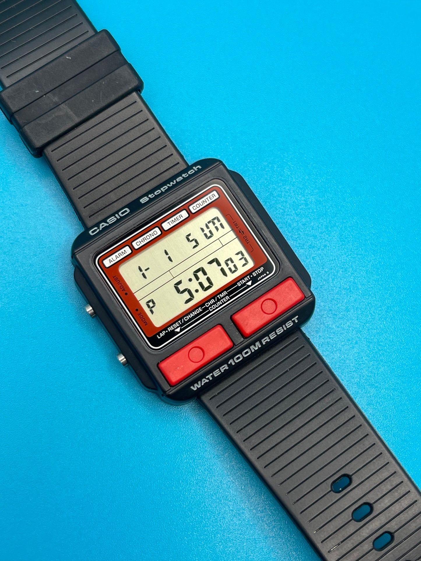 1984 Casio W-500 Red button
