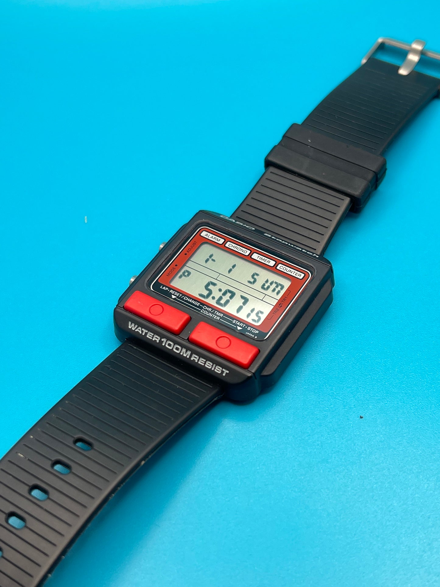 1984 Casio W-500 Red button