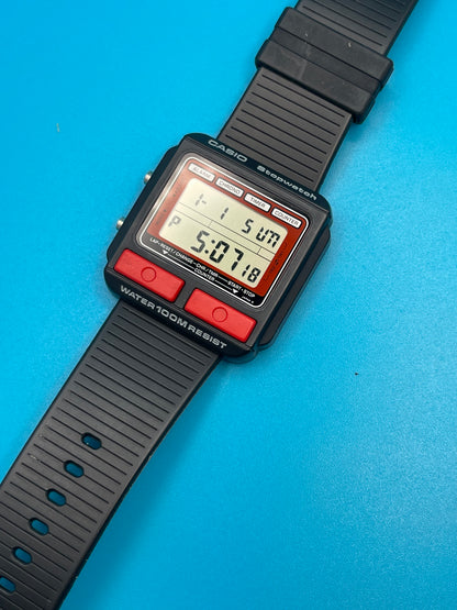 1984 Casio W-500 Red button