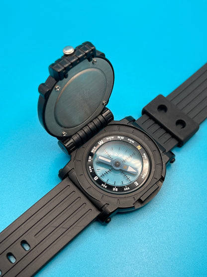 Casio MW-43 flip top compass