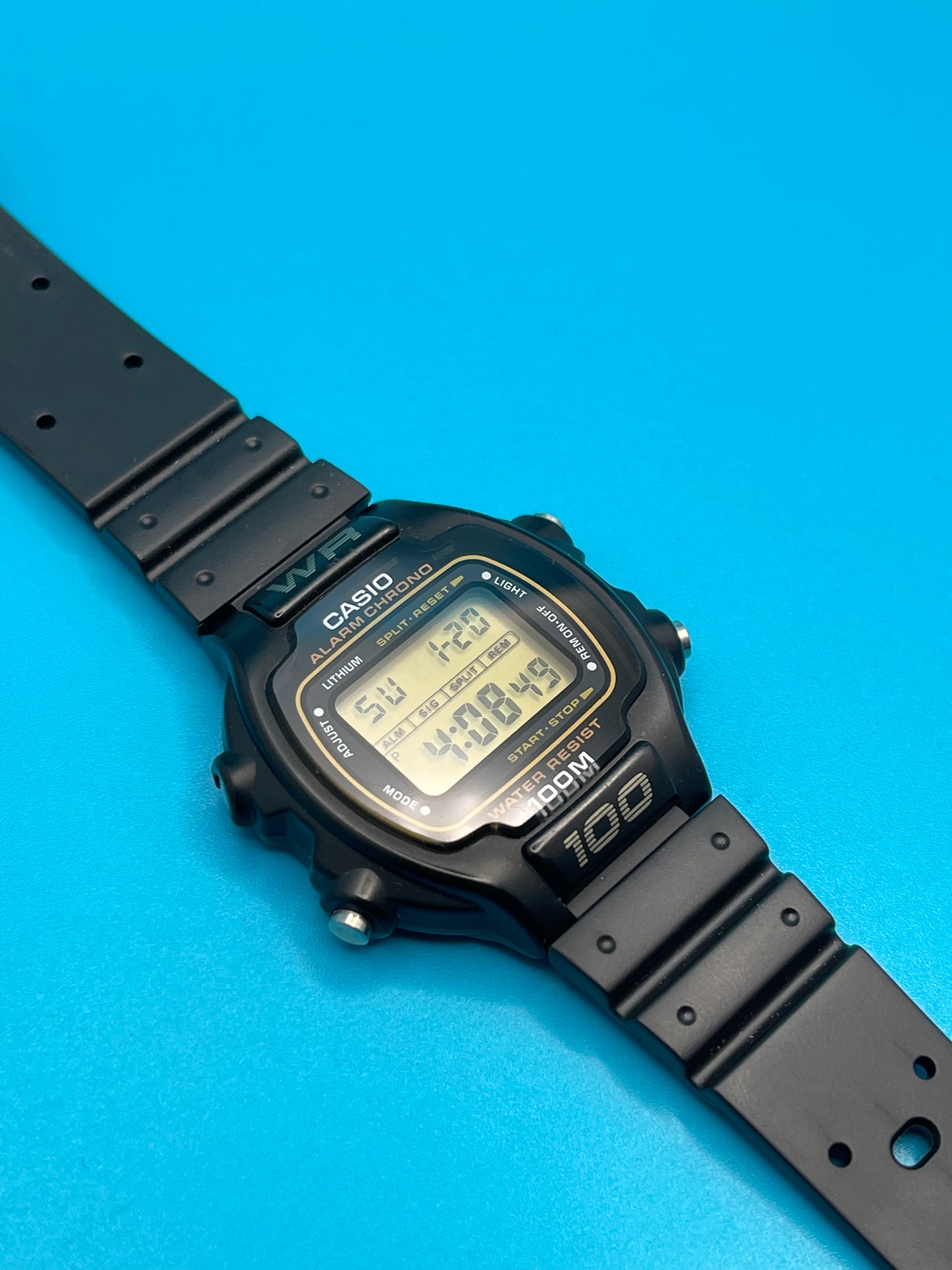 1992 Casio W-725 Rare colour