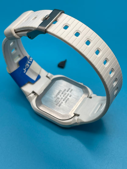 1982 Casio J-31w In white 179 Module NEW OLD STOCK