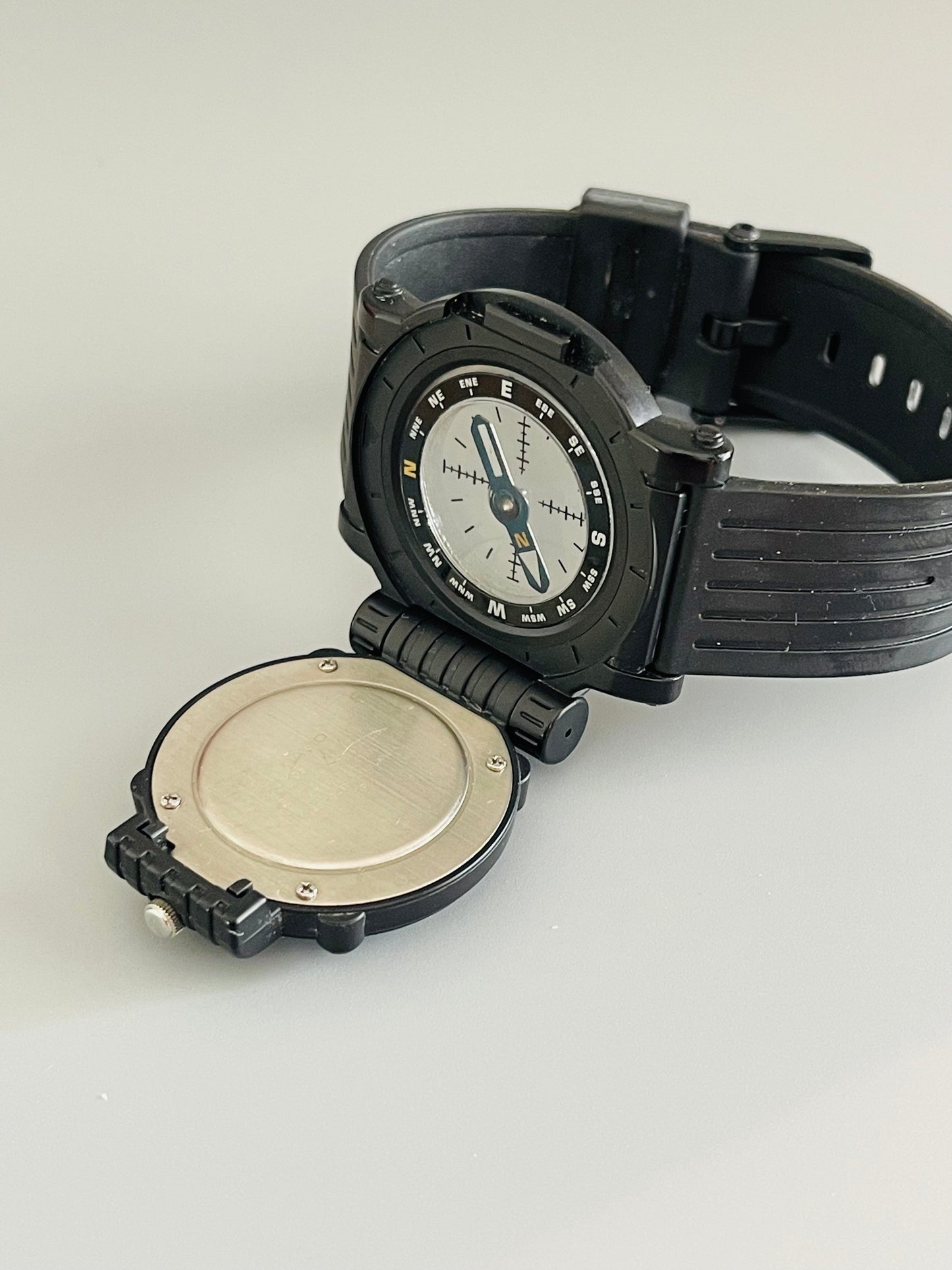 1990s Casio Casio MW-43