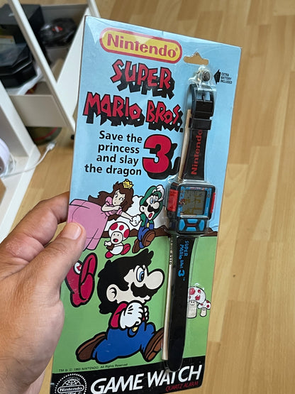 1993 Nintendo Game watch Super Mario Bros 3