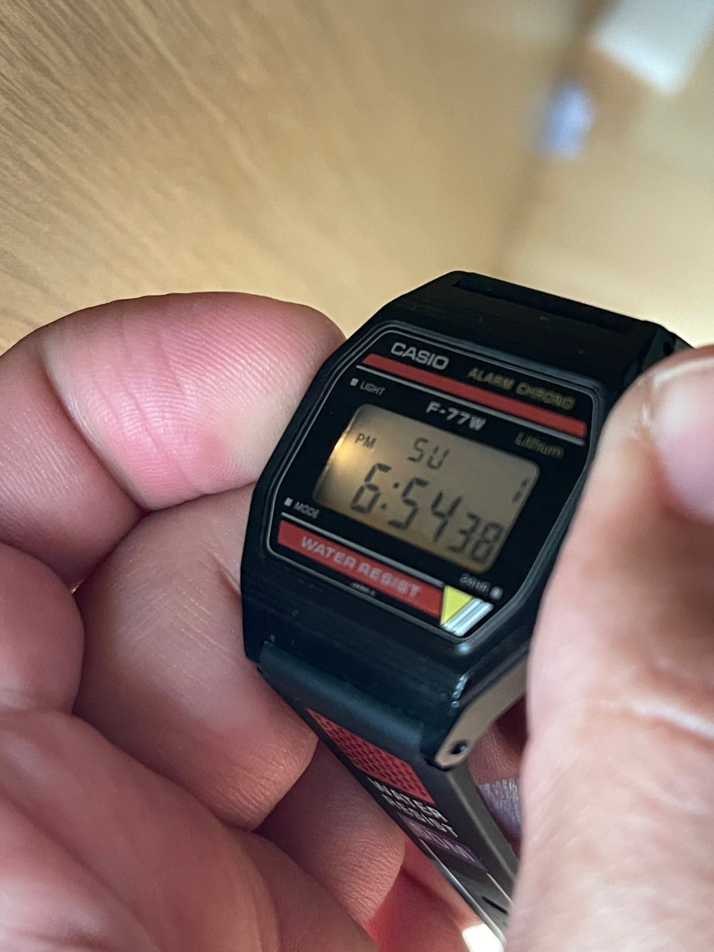 1986 Casio F-77