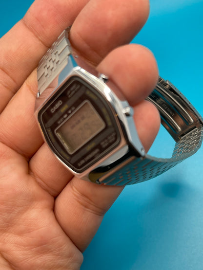 1982 Casio A852 in excellent condition