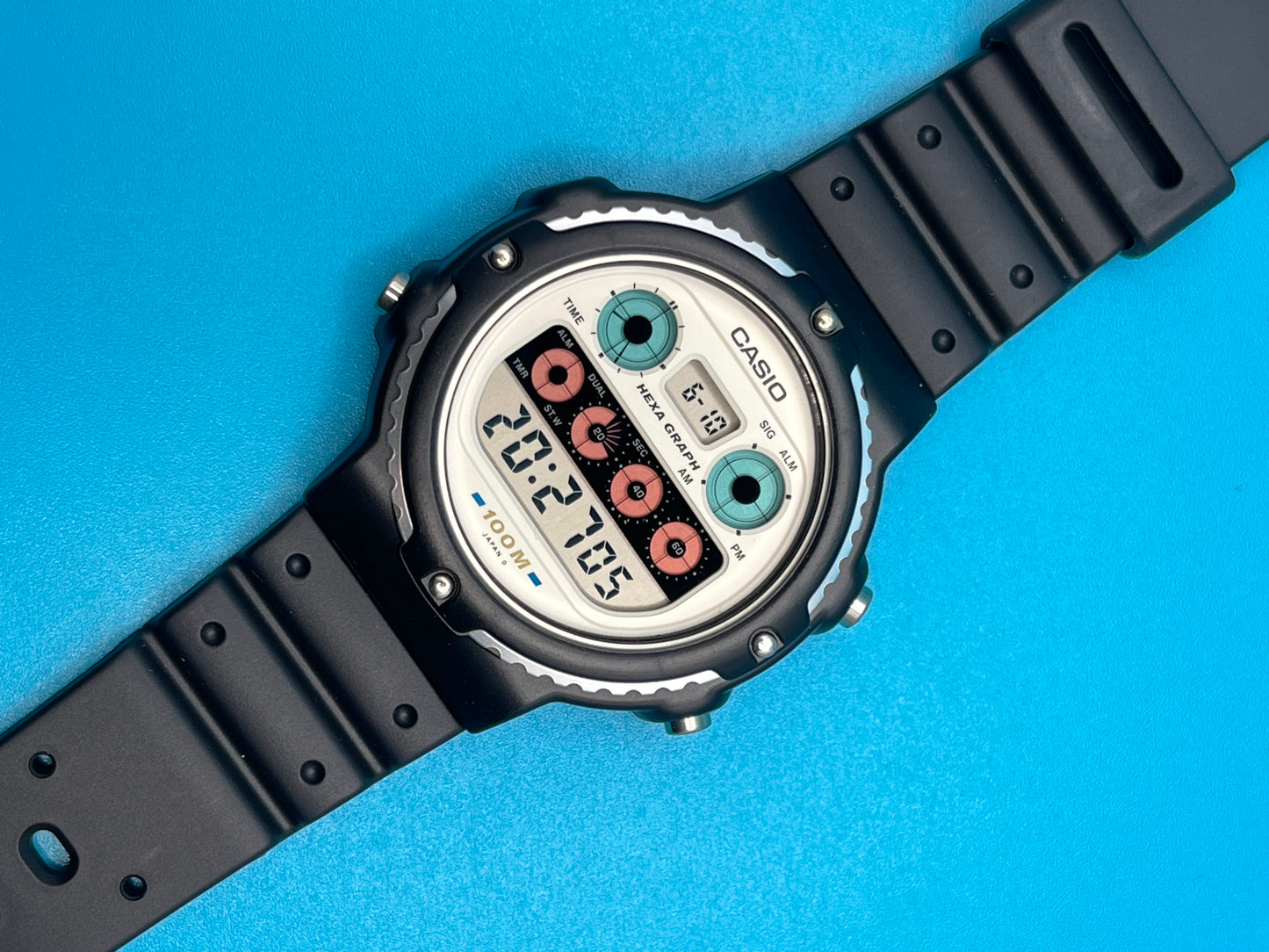 Casio HGW-10 White version