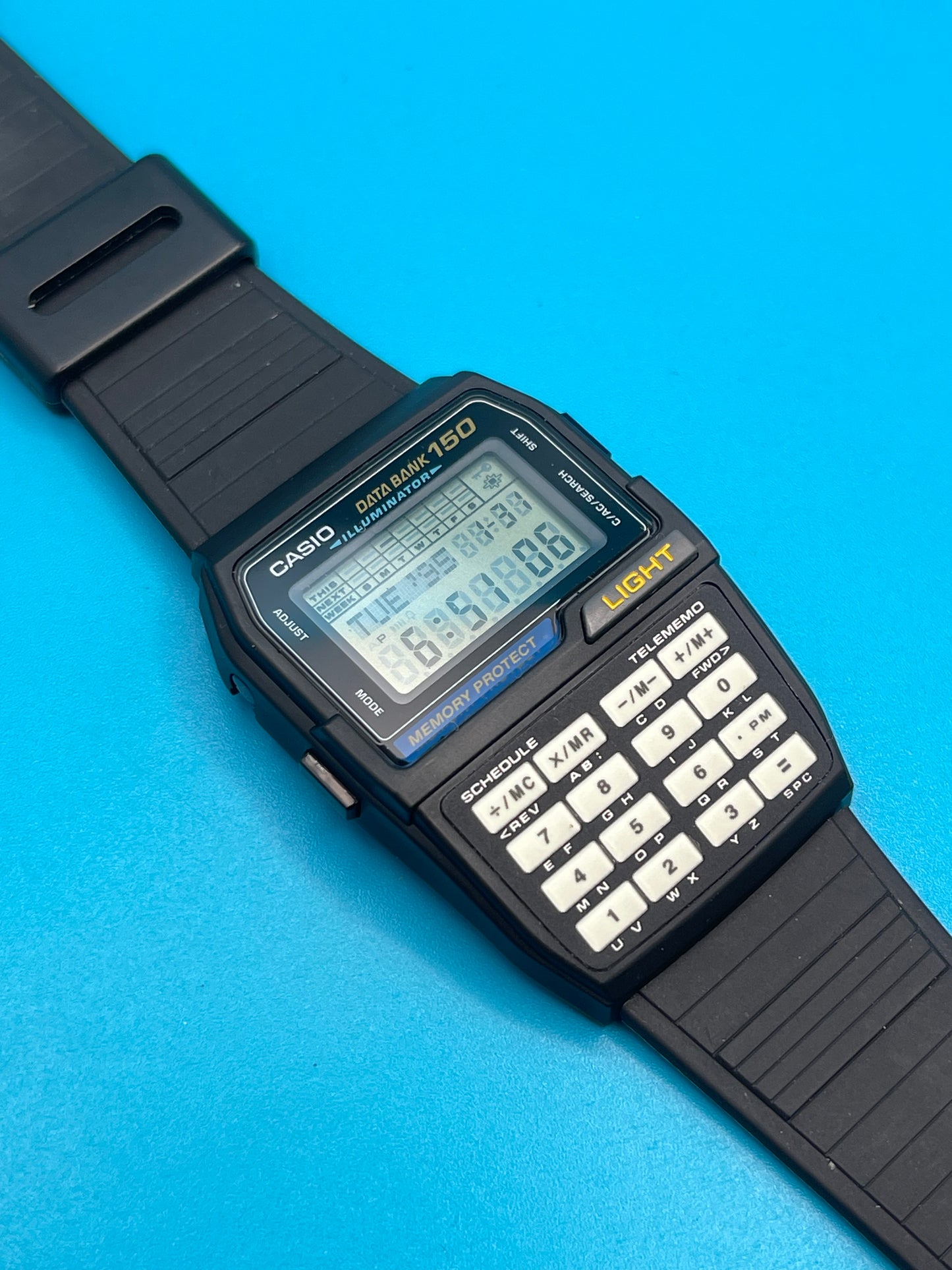 1995 Casio DBC-150 Glow Pad