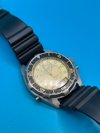 1990 Casio AMW-320c Japan DIVERS WATCH