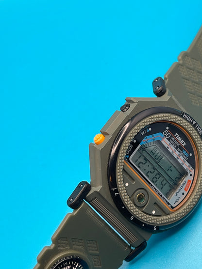 1992 Timex Blazer 707 new old stock