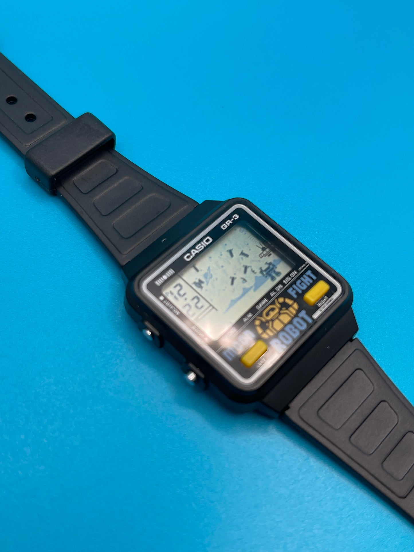 1984 Casio GR-3 Moon Fight Robot Game watch