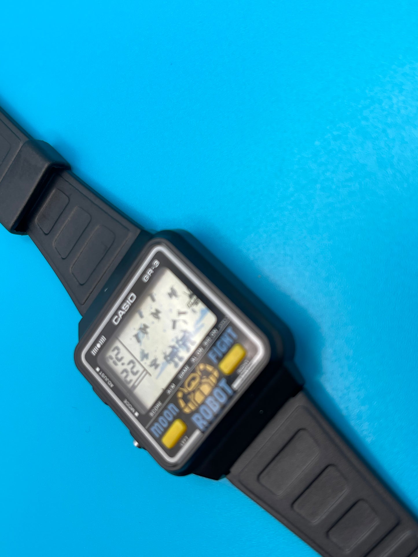 1984 Casio GR-3 Moon Fight Robot Game watch