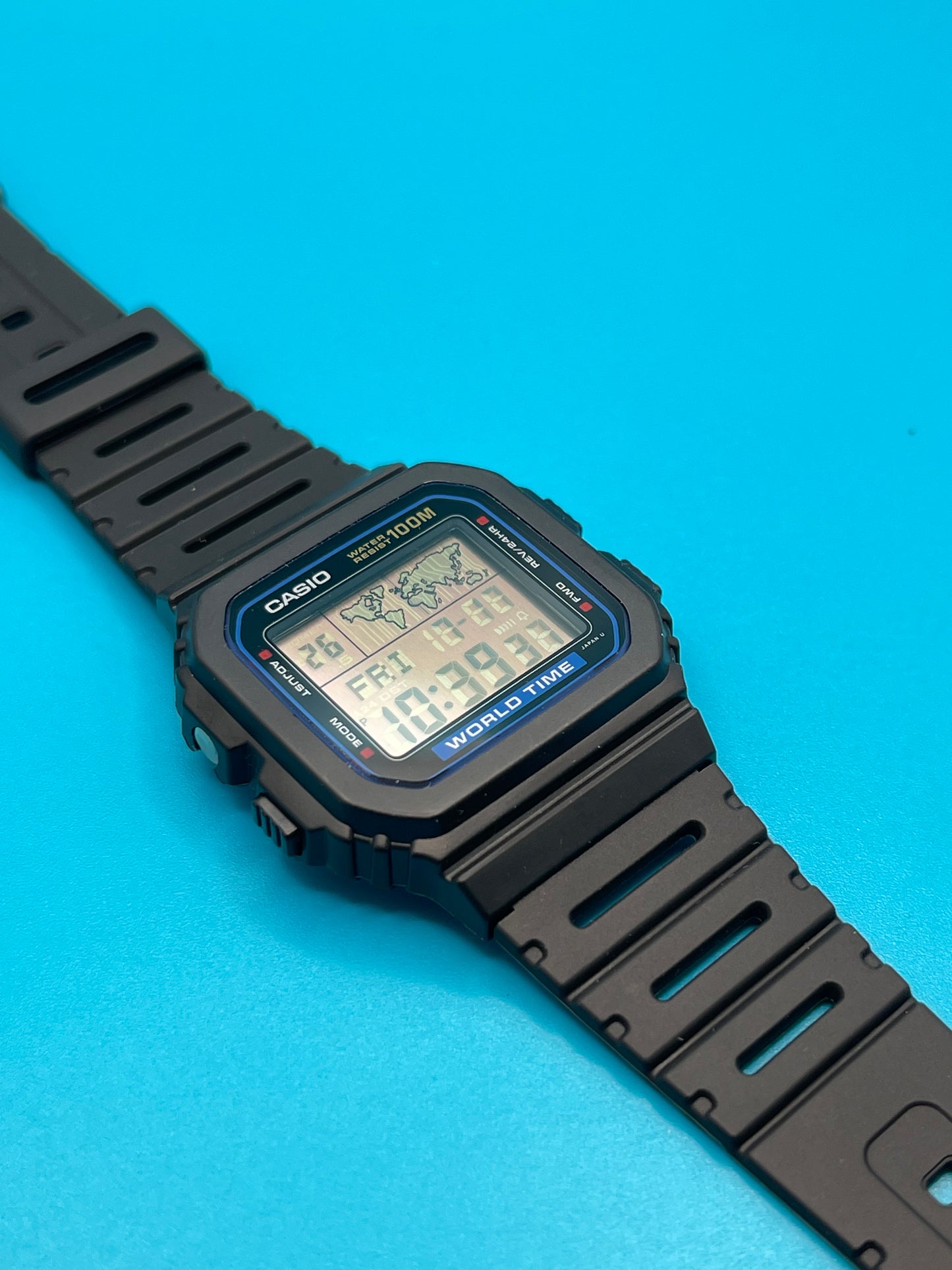 1988 Casio W-520u New Old stock