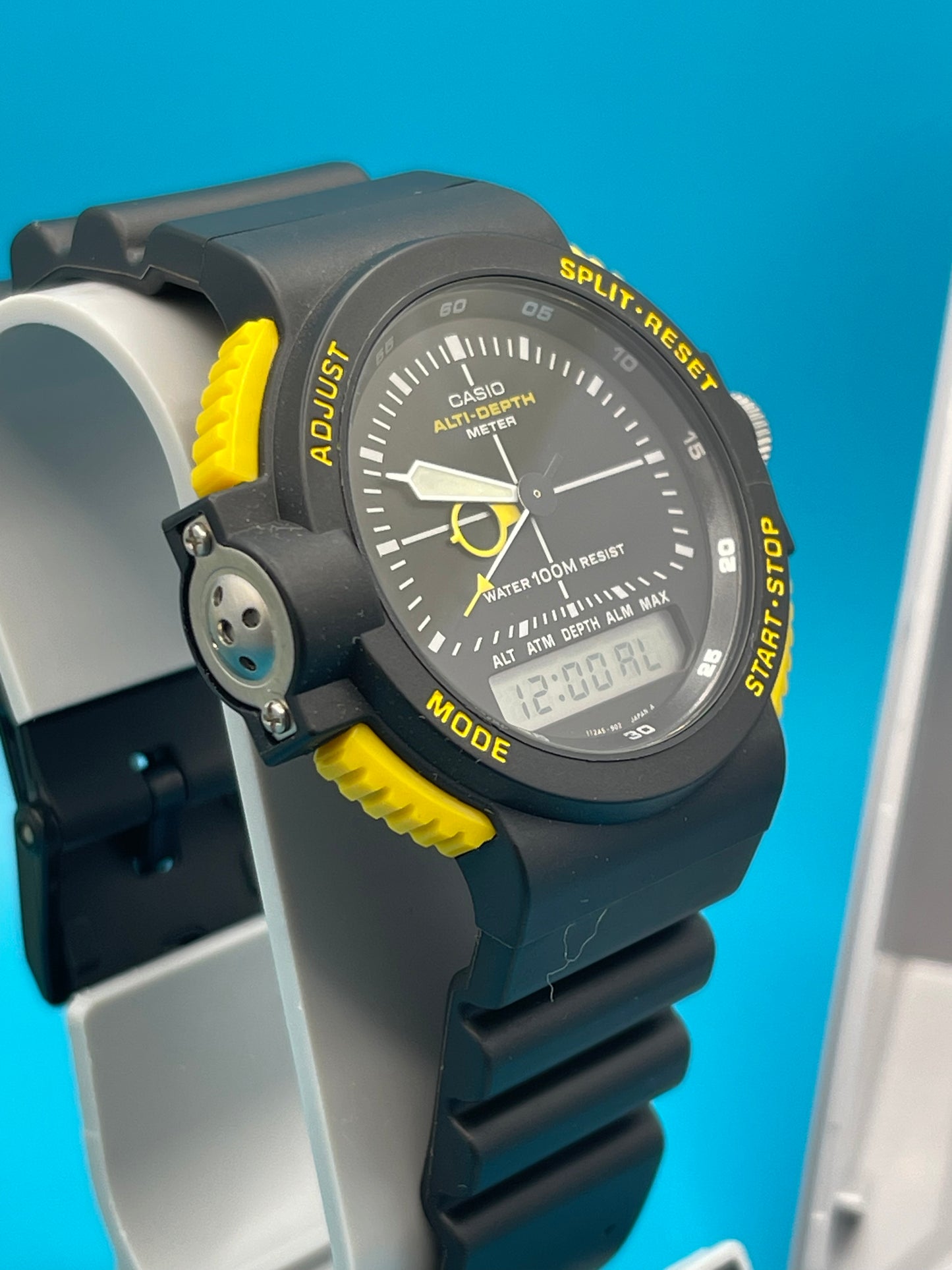 1990 Casio ARW-320 Boxed new