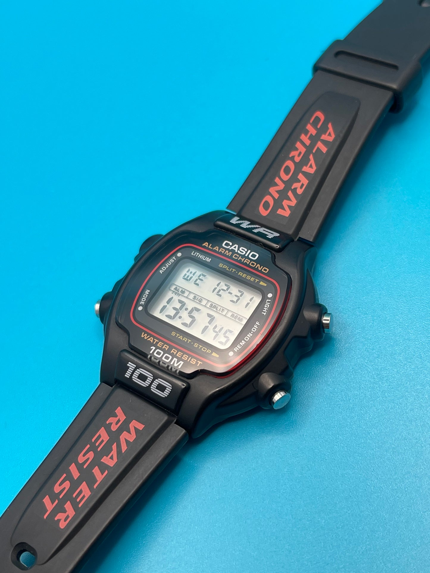 Casio W-726